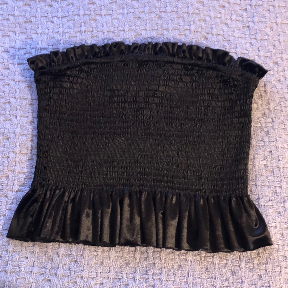 velvet tube top 🖤